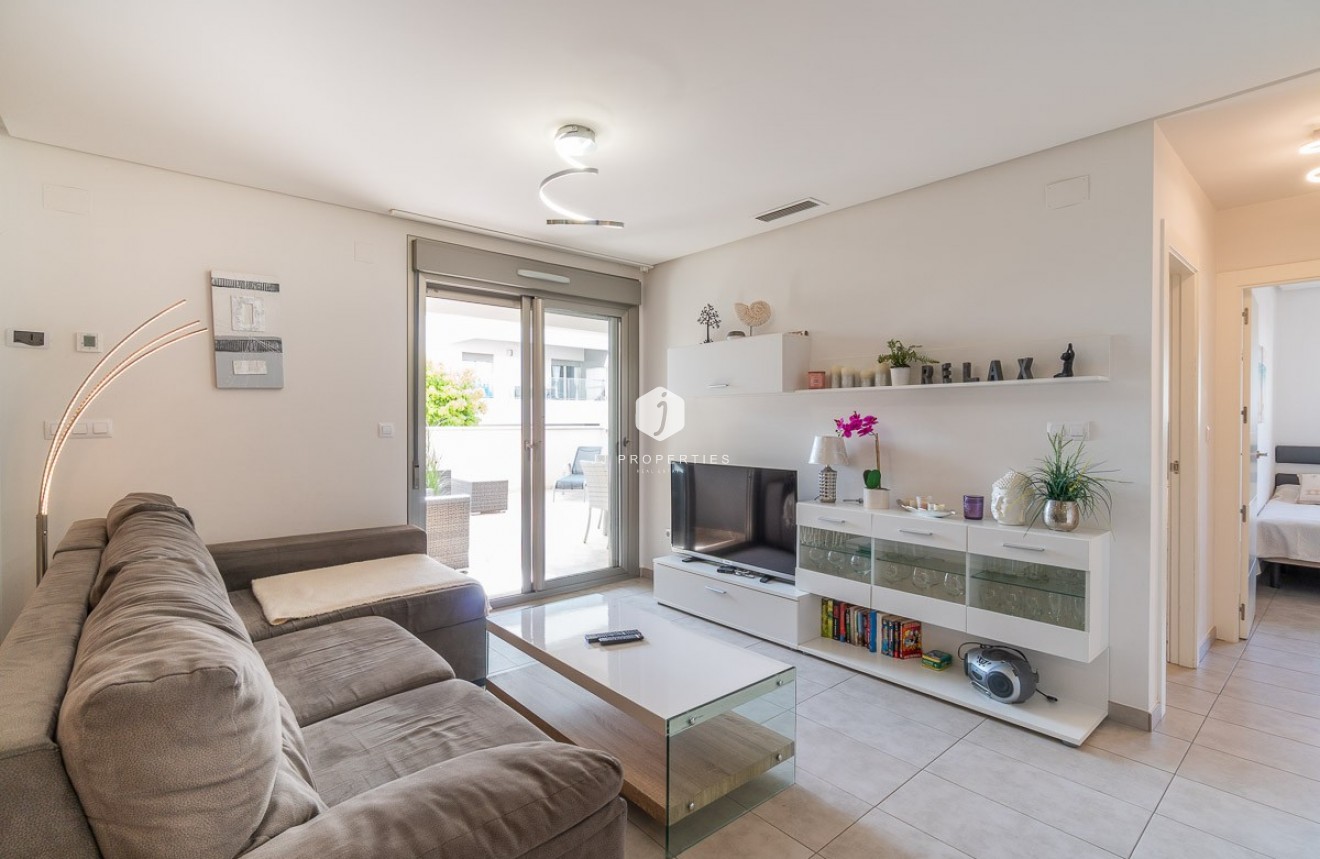 Z drugiej ręki - Mieszkanie w bloku -
Orihuela Costa - Costa Blanca