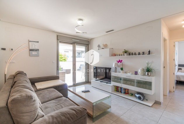 Z drugiej ręki - Mieszkanie w bloku -
Orihuela Costa - Costa Blanca