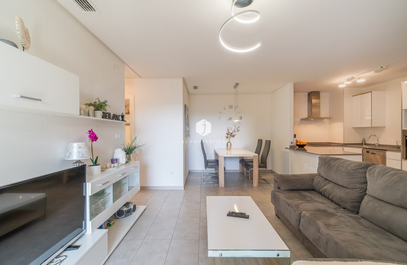 Z drugiej ręki - Mieszkanie w bloku -
Orihuela Costa - Costa Blanca