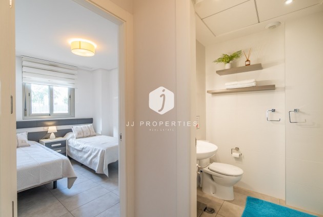 Z drugiej ręki - Mieszkanie w bloku -
Orihuela Costa - Costa Blanca