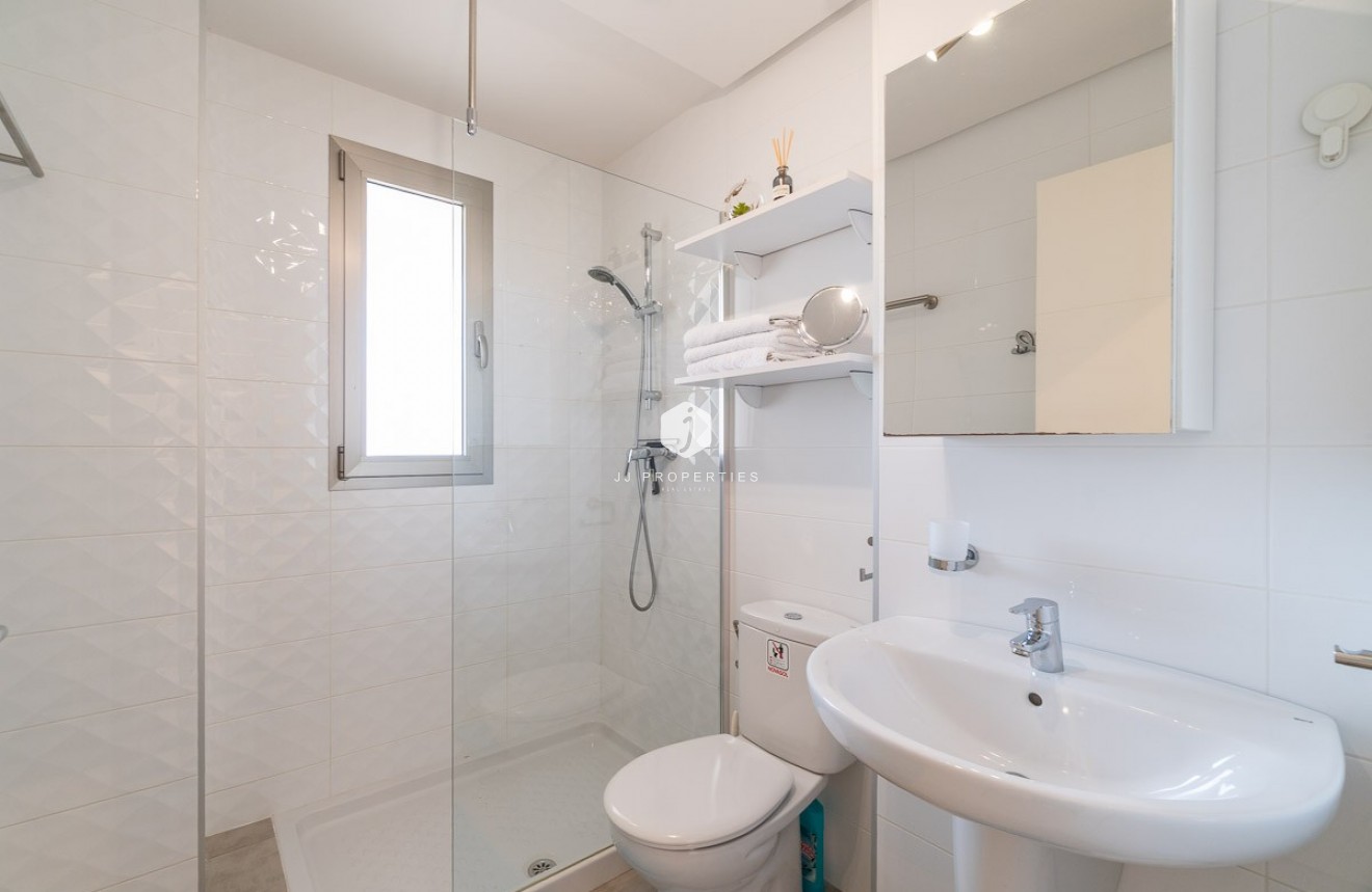 Z drugiej ręki - Mieszkanie w bloku -
Orihuela Costa - Costa Blanca