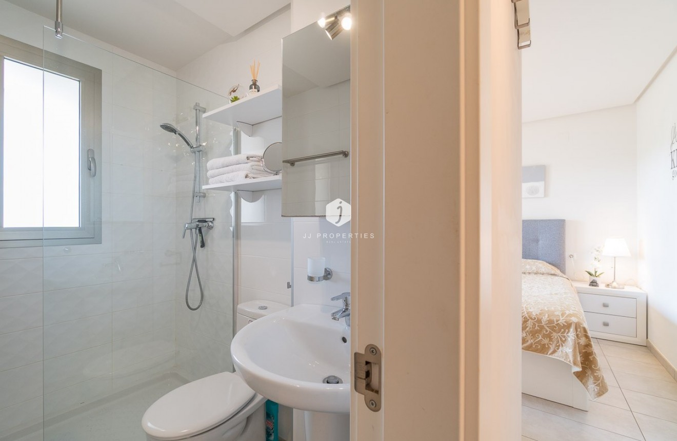 Z drugiej ręki - Mieszkanie w bloku -
Orihuela Costa - Costa Blanca