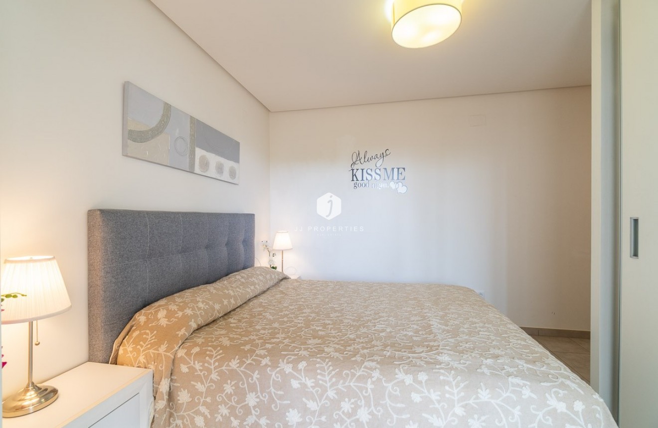 Z drugiej ręki - Mieszkanie w bloku -
Orihuela Costa - Costa Blanca