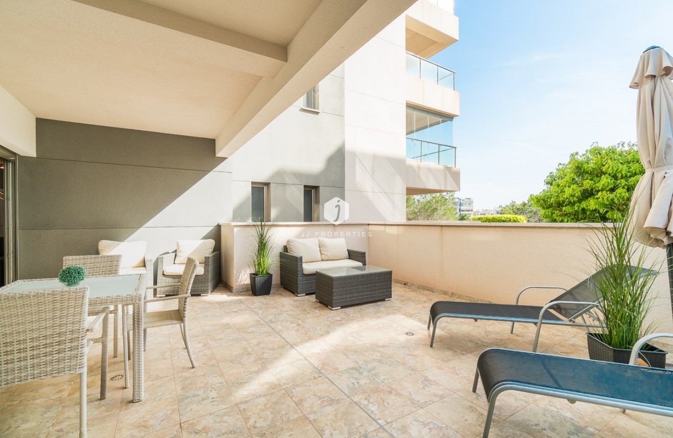 Z drugiej ręki - Mieszkanie w bloku -
Orihuela Costa - Costa Blanca