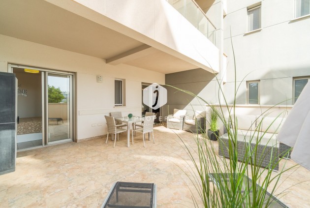 Z drugiej ręki - Mieszkanie w bloku -
Orihuela Costa - Costa Blanca