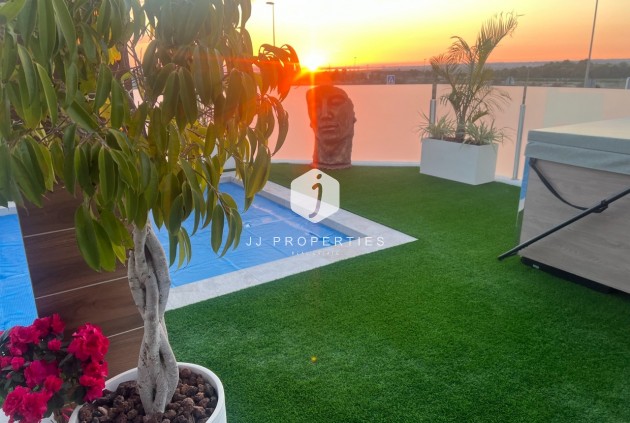 Z drugiej ręki - Villa -
Los Montesinos - Costa Blanca