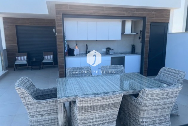 Z drugiej ręki - Villa -
Los Montesinos - Costa Blanca