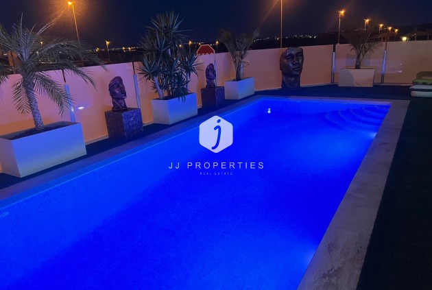 Z drugiej ręki - Villa -
Los Montesinos - Costa Blanca