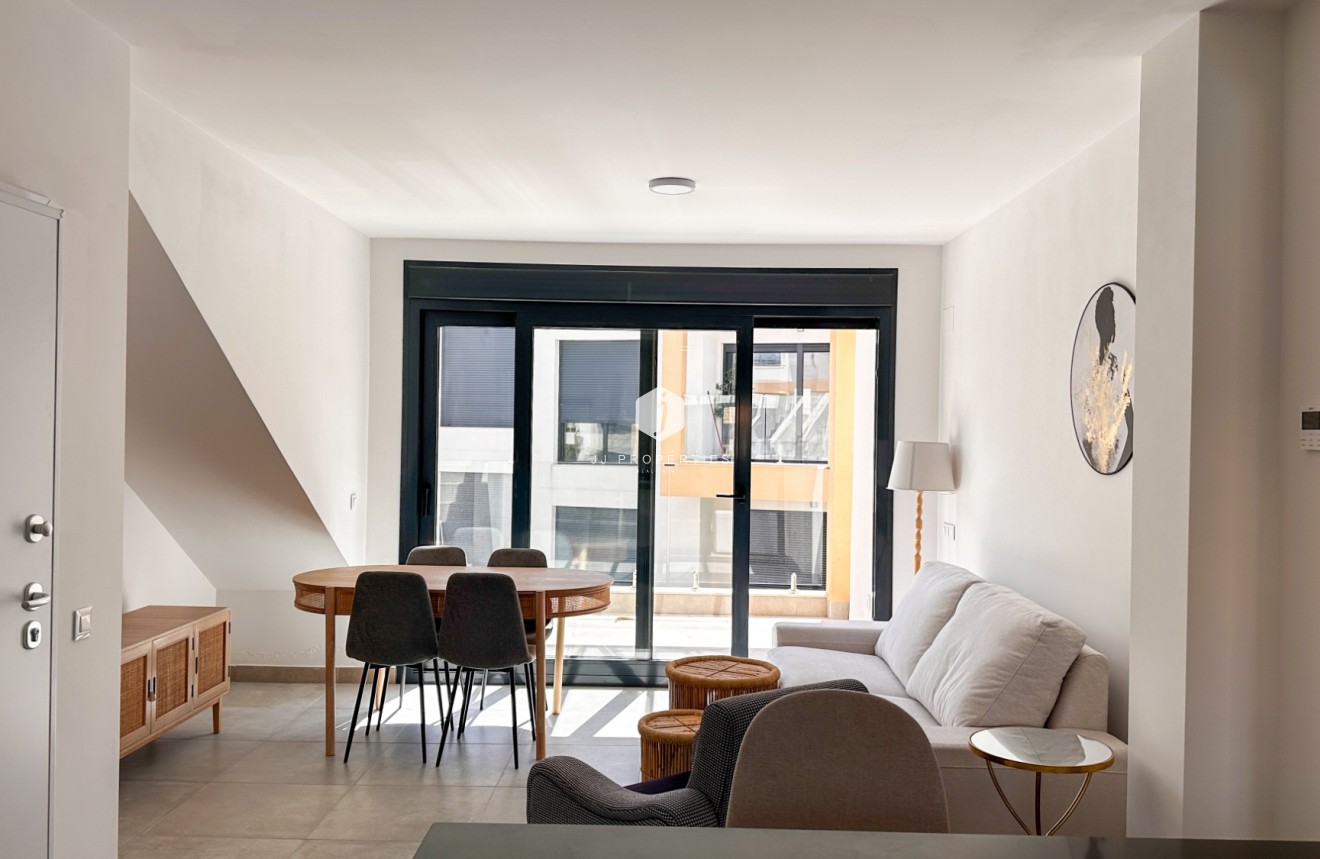 Z drugiej ręki - Mieszkanie w bloku -
Orihuela Costa - Costa Blanca