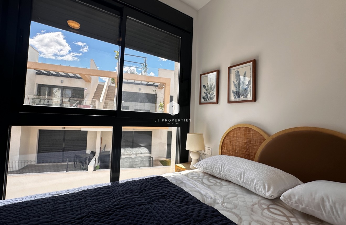 Z drugiej ręki - Mieszkanie w bloku -
Orihuela Costa - Costa Blanca