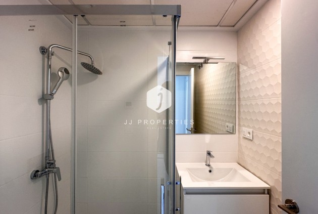 Z drugiej ręki - Mieszkanie w bloku -
Orihuela Costa - Costa Blanca