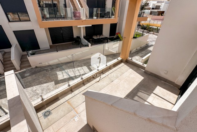 Z drugiej ręki - Mieszkanie w bloku -
Orihuela Costa - Costa Blanca