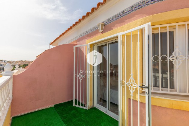 Z drugiej ręki - Szalet -
Orihuela Costa - Villamartín