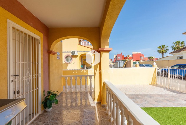 Z drugiej ręki - Szalet -
Orihuela Costa - Villamartín