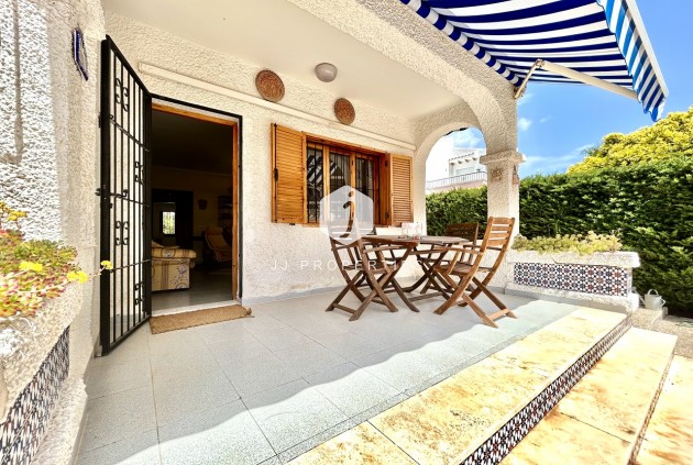 Aus zweiter Hand - Villa -
La Zenia - Costa Blanca