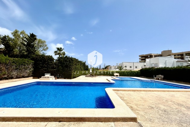 Aus zweiter Hand - Villa -
La Zenia - Costa Blanca