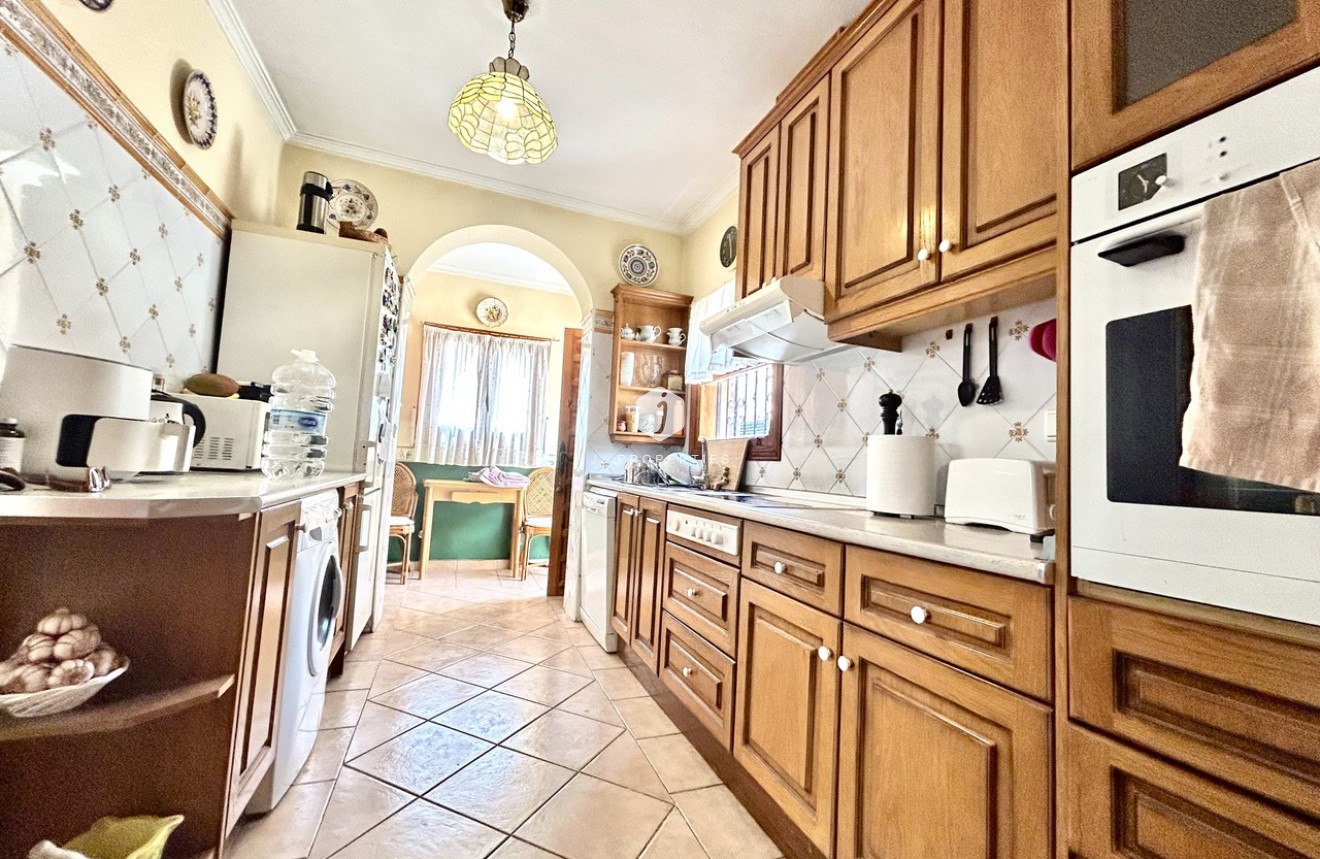 Aus zweiter Hand - Villa -
La Zenia - Costa Blanca