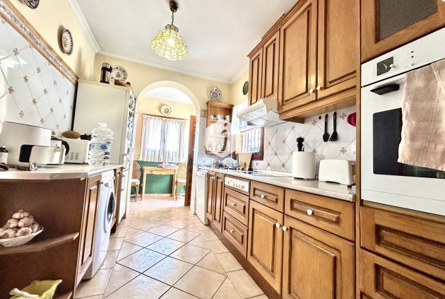 Aus zweiter Hand - Villa -
La Zenia - Costa Blanca