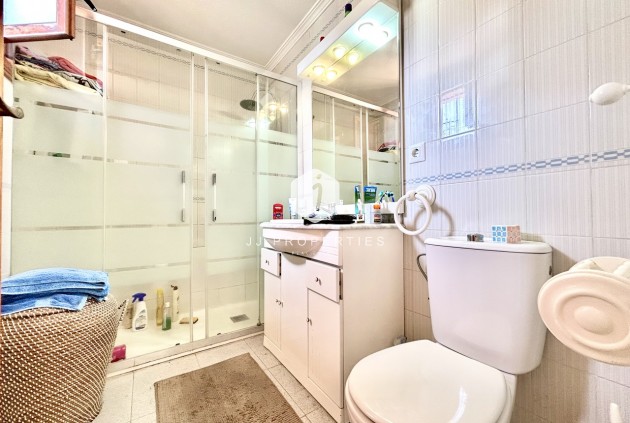 Aus zweiter Hand - Villa -
La Zenia - Costa Blanca