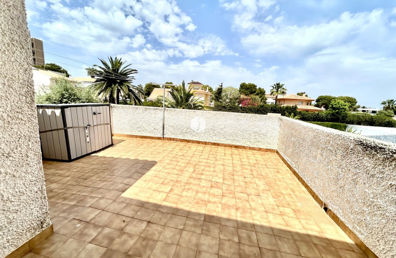 Aus zweiter Hand - Villa -
La Zenia - Costa Blanca