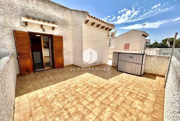 Aus zweiter Hand - Villa -
La Zenia - Costa Blanca