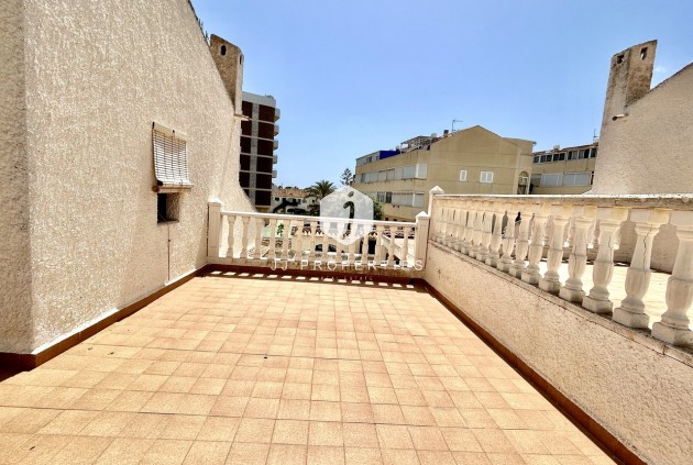 Aus zweiter Hand - Villa -
La Zenia - Costa Blanca