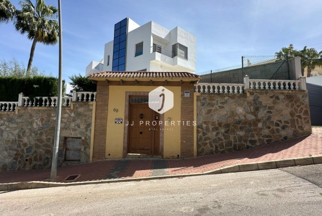 Segunda mano - Villa -
Torrevieja - Los Balcones - Los Altos del Edén