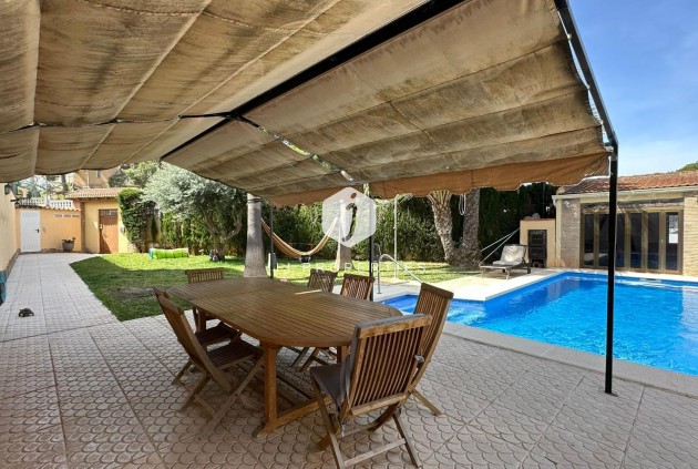 Segunda mano - Villa -
Torrevieja - Los Balcones - Los Altos del Edén