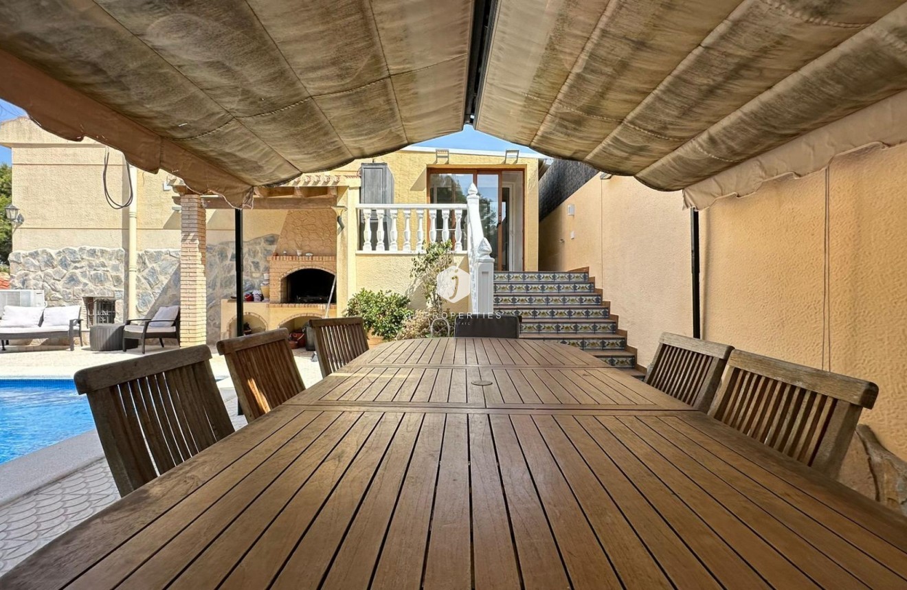 Segunda mano - Villa -
Torrevieja - Los Balcones - Los Altos del Edén