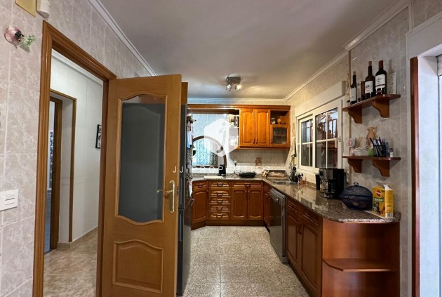 Segunda mano - Villa -
Torrevieja - Los Balcones - Los Altos del Edén