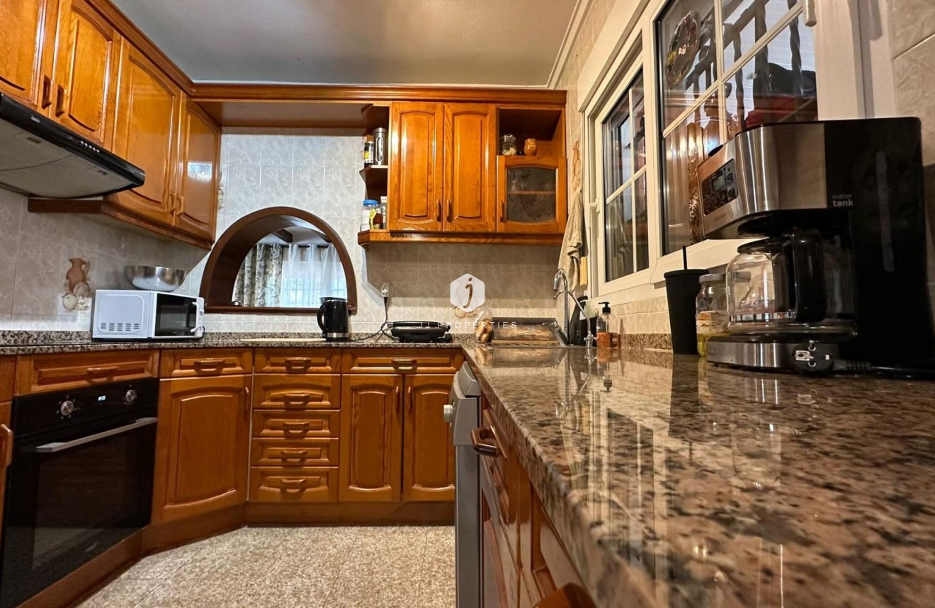 Segunda mano - Villa -
Torrevieja - Los Balcones - Los Altos del Edén