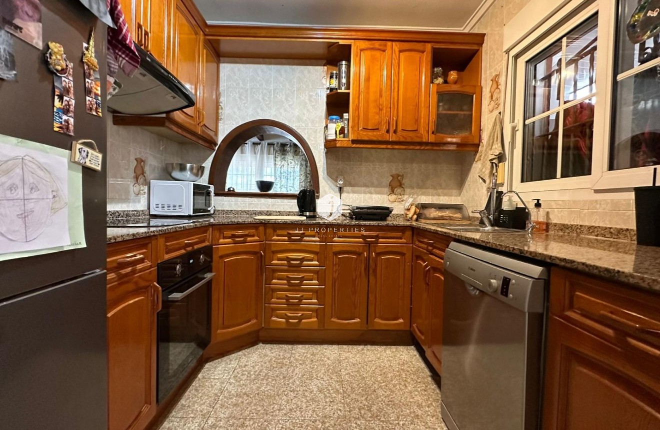 Segunda mano - Villa -
Torrevieja - Los Balcones - Los Altos del Edén