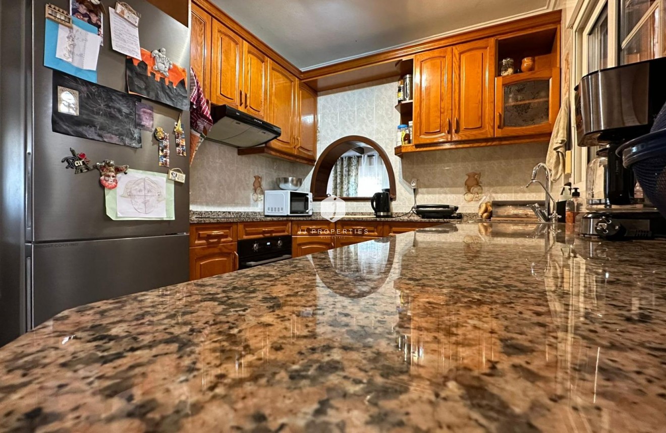 Segunda mano - Villa -
Torrevieja - Los Balcones - Los Altos del Edén