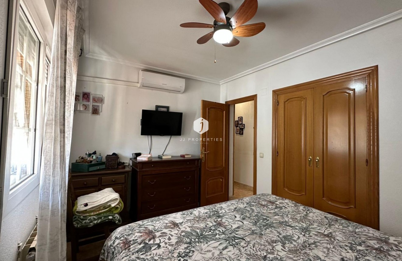 Segunda mano - Villa -
Torrevieja - Los Balcones - Los Altos del Edén