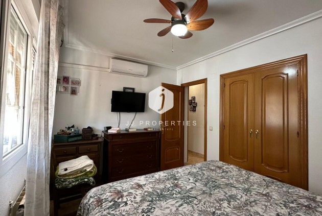 Segunda mano - Villa -
Torrevieja - Los Balcones - Los Altos del Edén