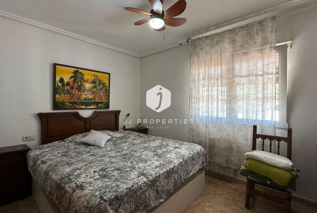 Segunda mano - Villa -
Torrevieja - Los Balcones - Los Altos del Edén