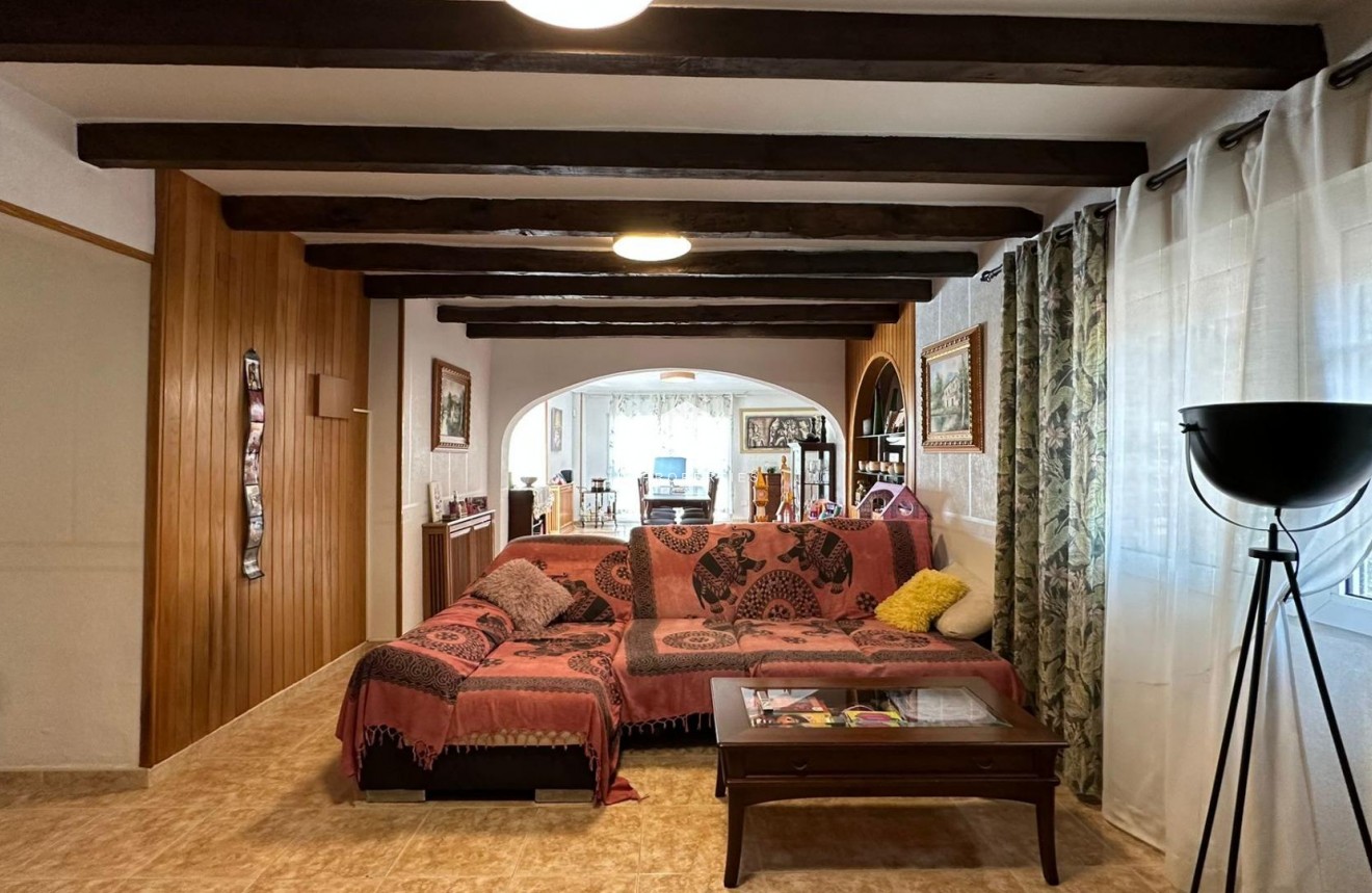 Segunda mano - Villa -
Torrevieja - Los Balcones - Los Altos del Edén