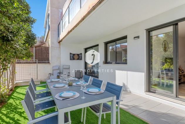 Z drugiej ręki - Mieszkanie w bloku -
Campoamor - Costa Blanca