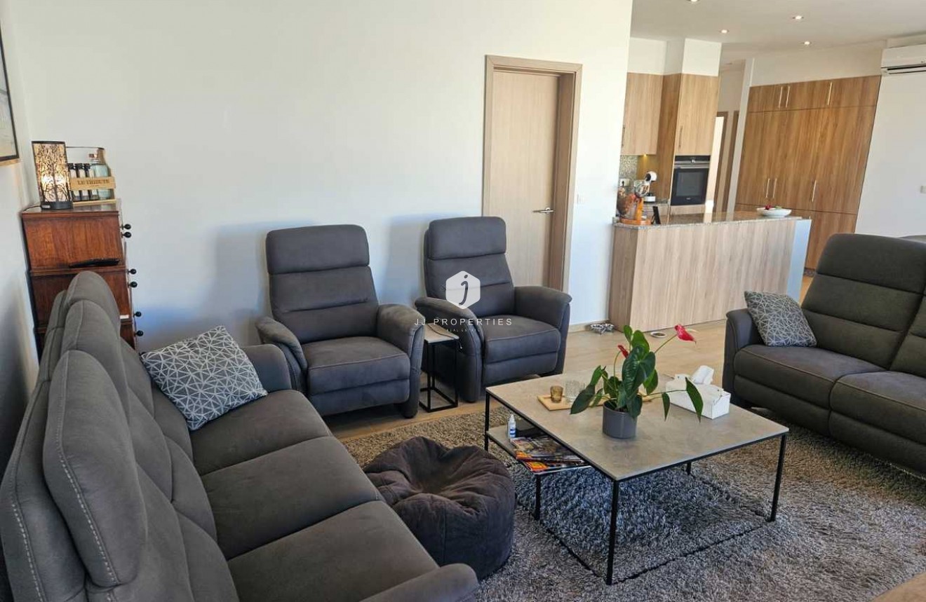 Z drugiej ręki - Villa -
Torrevieja - Costa Blanca