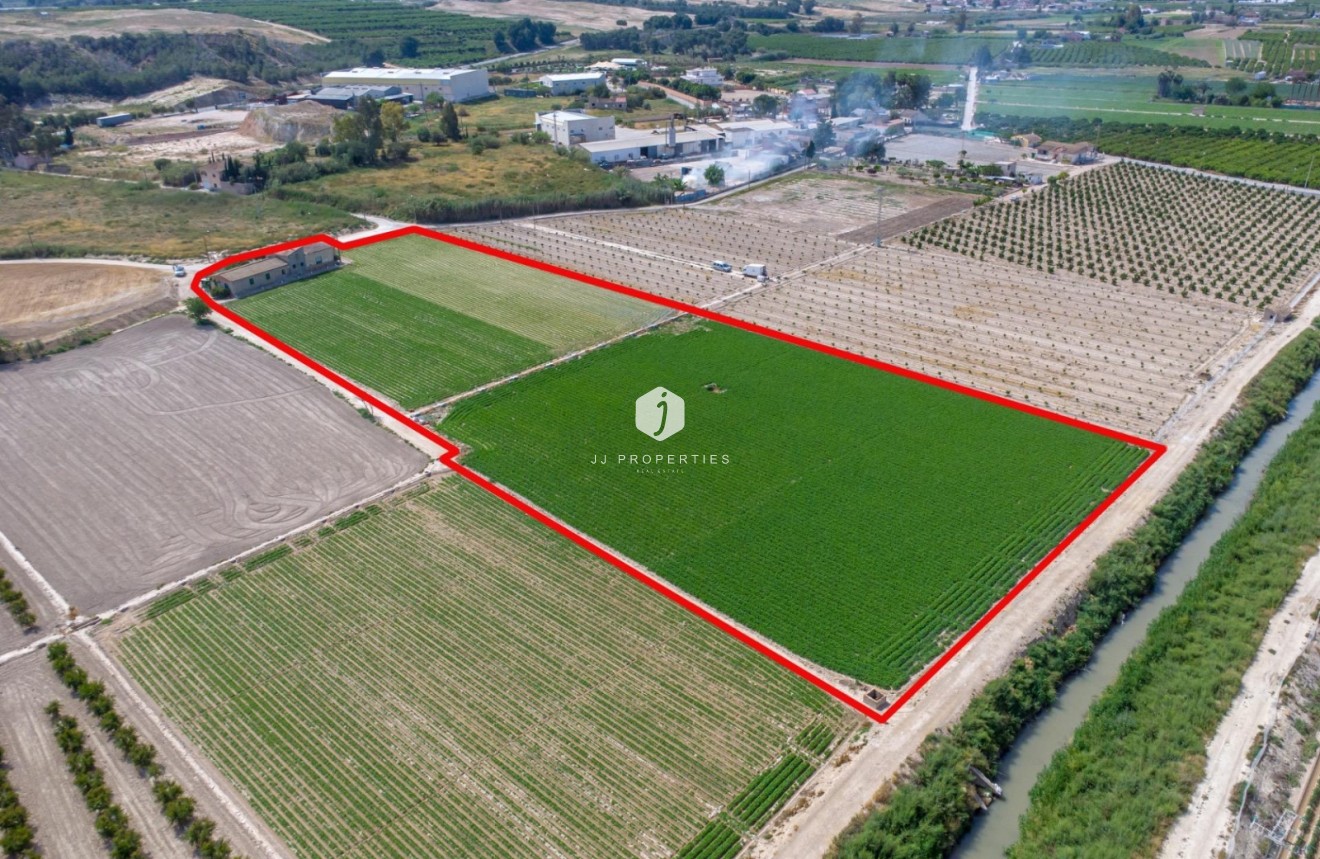 Resale - Country Property -
Orihuela - Desamparados