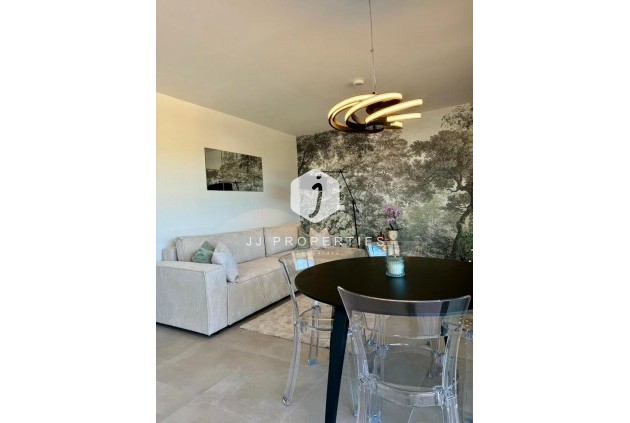 Tweedehands - Appartement / flat -
Dehesa de Campoamor - Costa Blanca