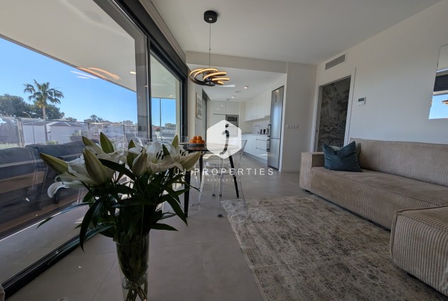 Tweedehands - Appartement / flat -
Dehesa de Campoamor - Costa Blanca