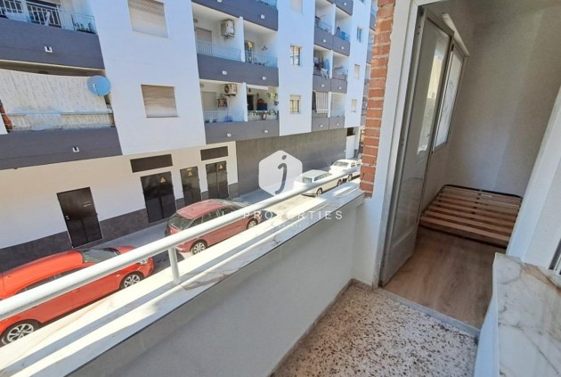 Tweedehands - Appartement / flat -
Torrevieja - Centro