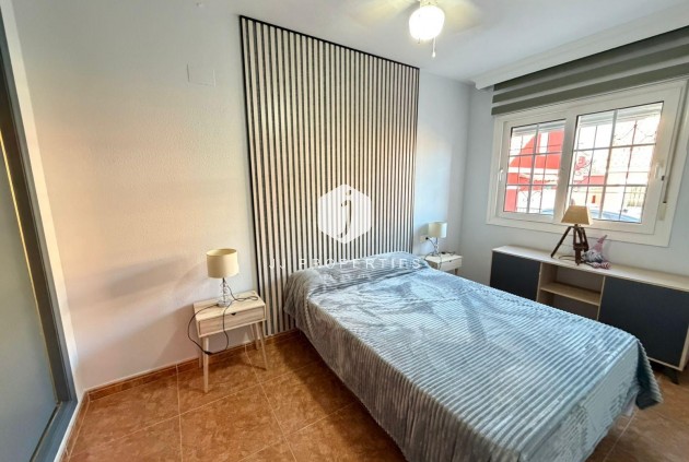 Tweedehands - Chalet -
Orihuela Costa - Villamartín