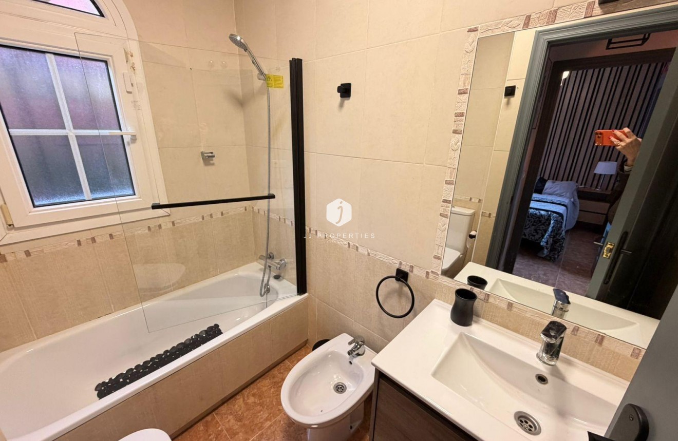 Tweedehands - Chalet -
Orihuela Costa - Villamartín