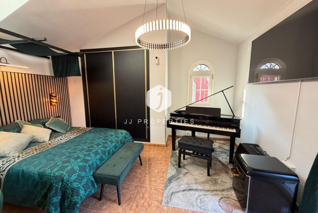 Tweedehands - Chalet -
Orihuela Costa - Villamartín