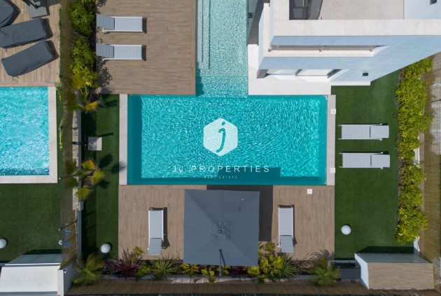 Tweedehands - Villa -
Torrevieja - Torreta Florida