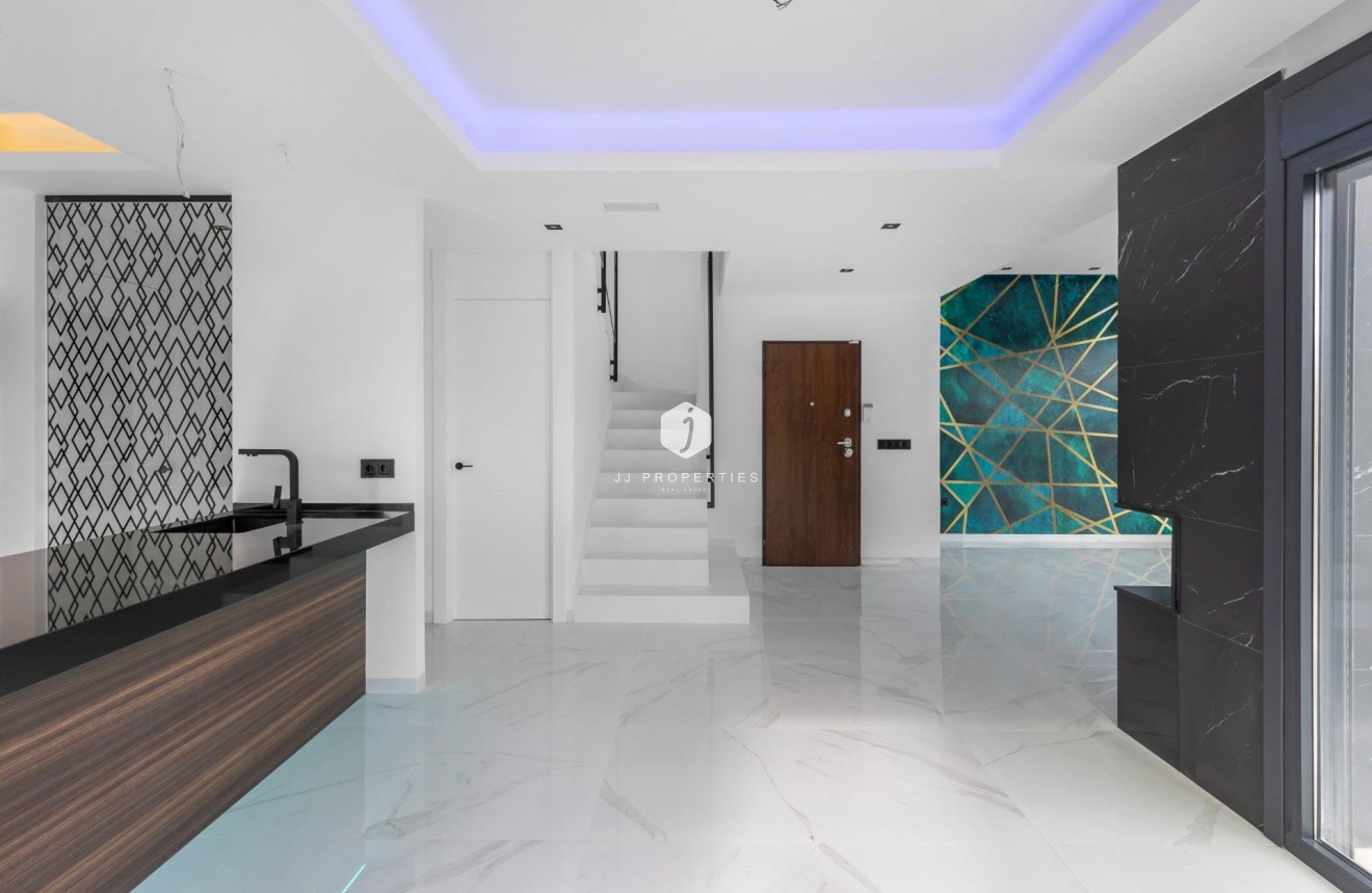 Tweedehands - Villa -
Torrevieja - Torreta Florida