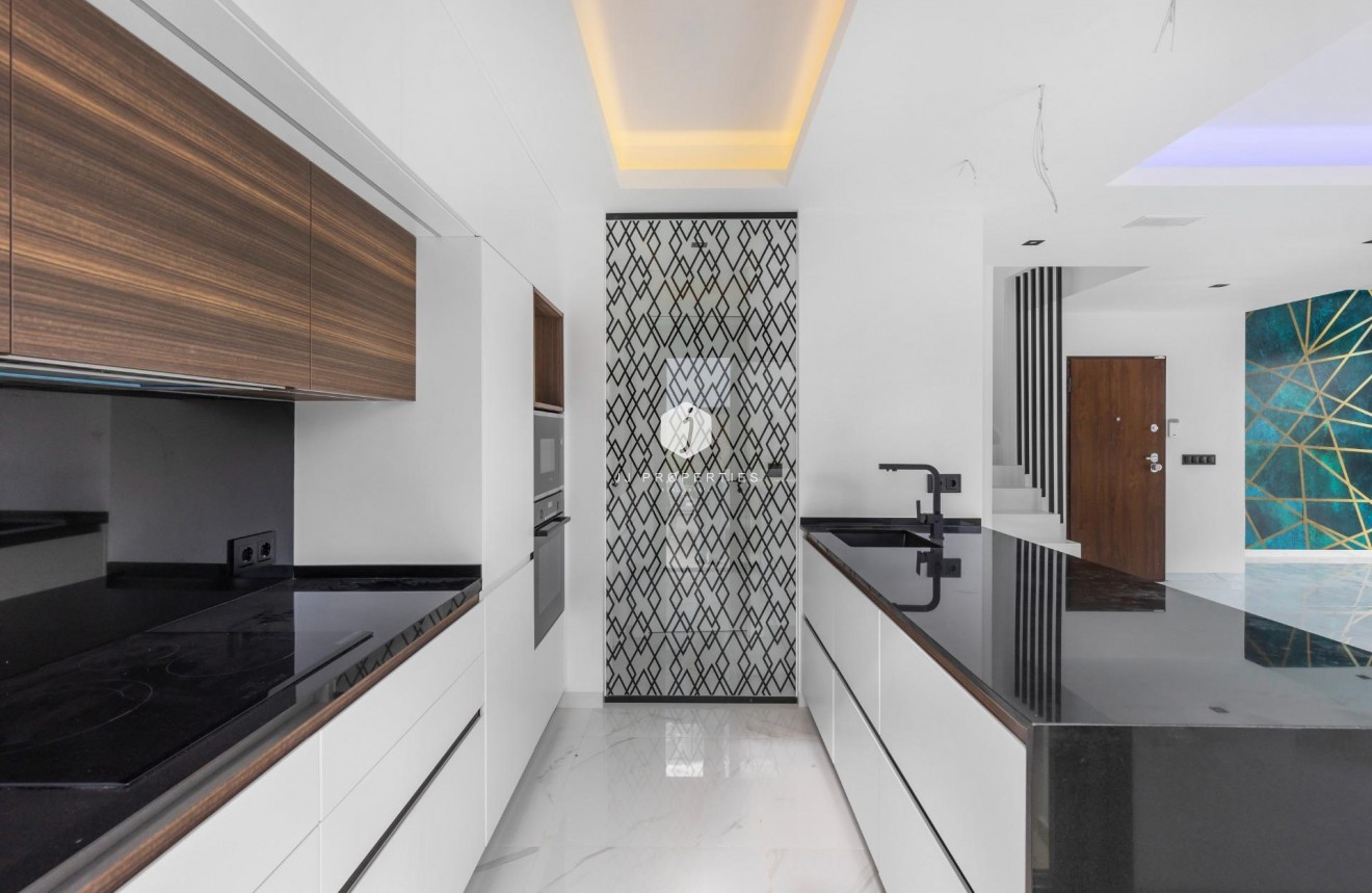 Tweedehands - Villa -
Torrevieja - Torreta Florida