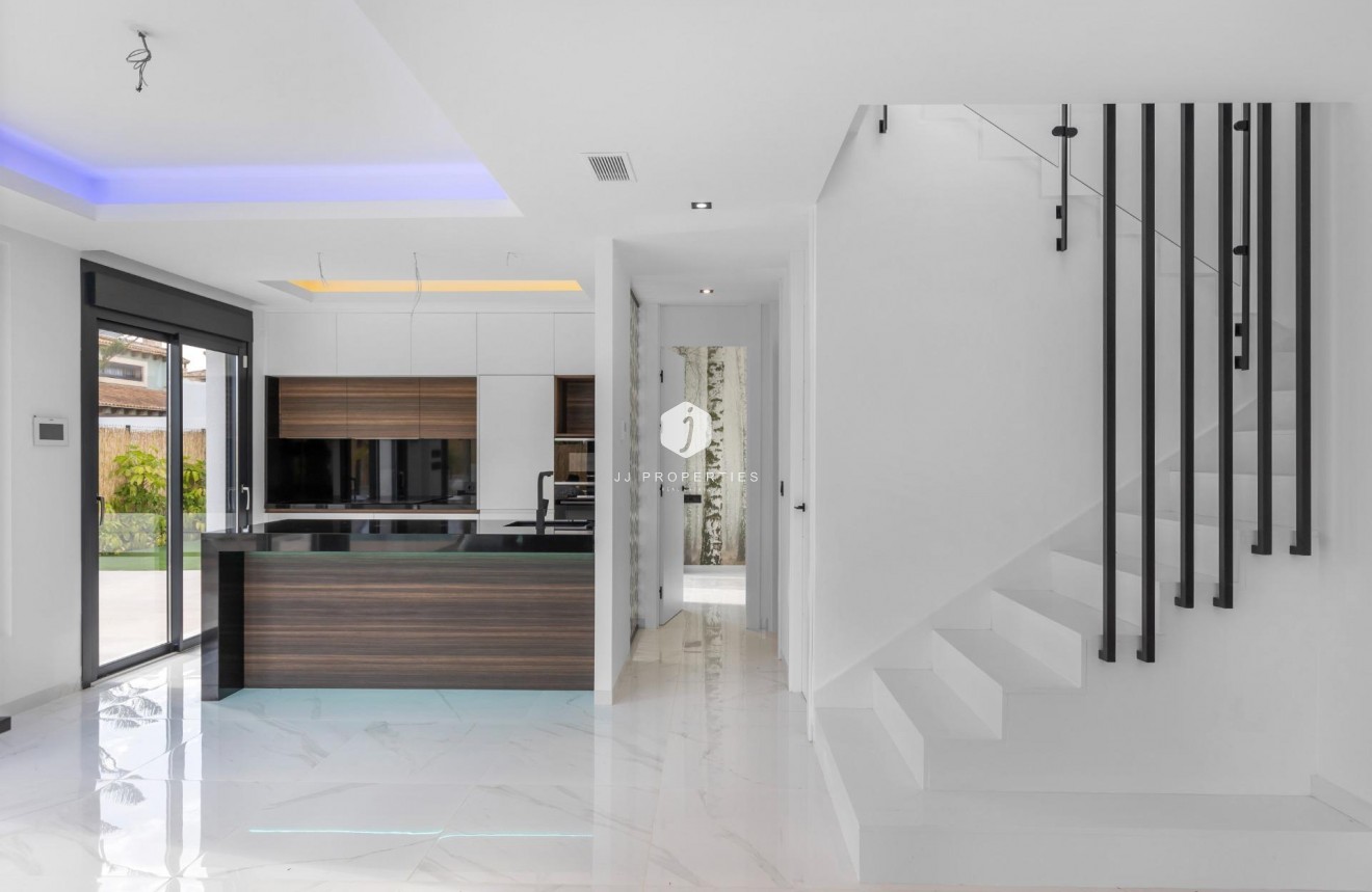 Tweedehands - Villa -
Torrevieja - Torreta Florida